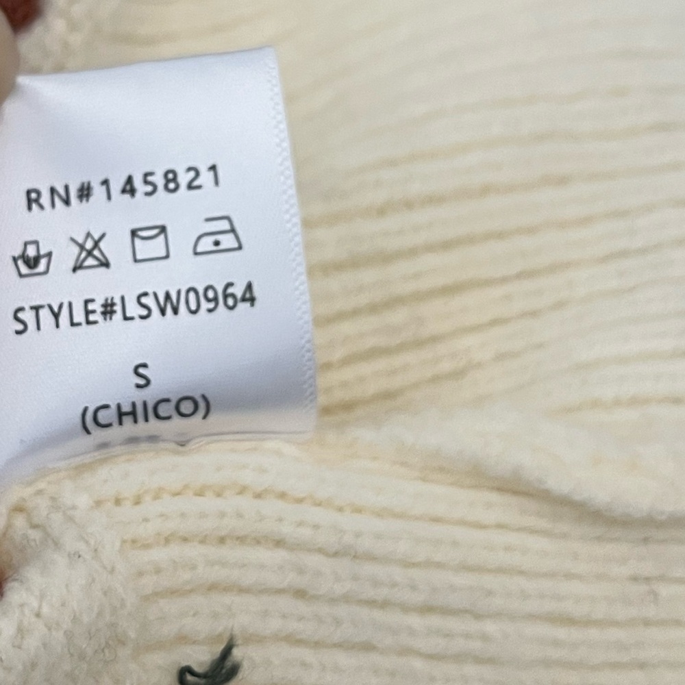 Listicle Beige Brown Floral Embroidered Knit Cardigan NWT Small - Picture 7 of 14